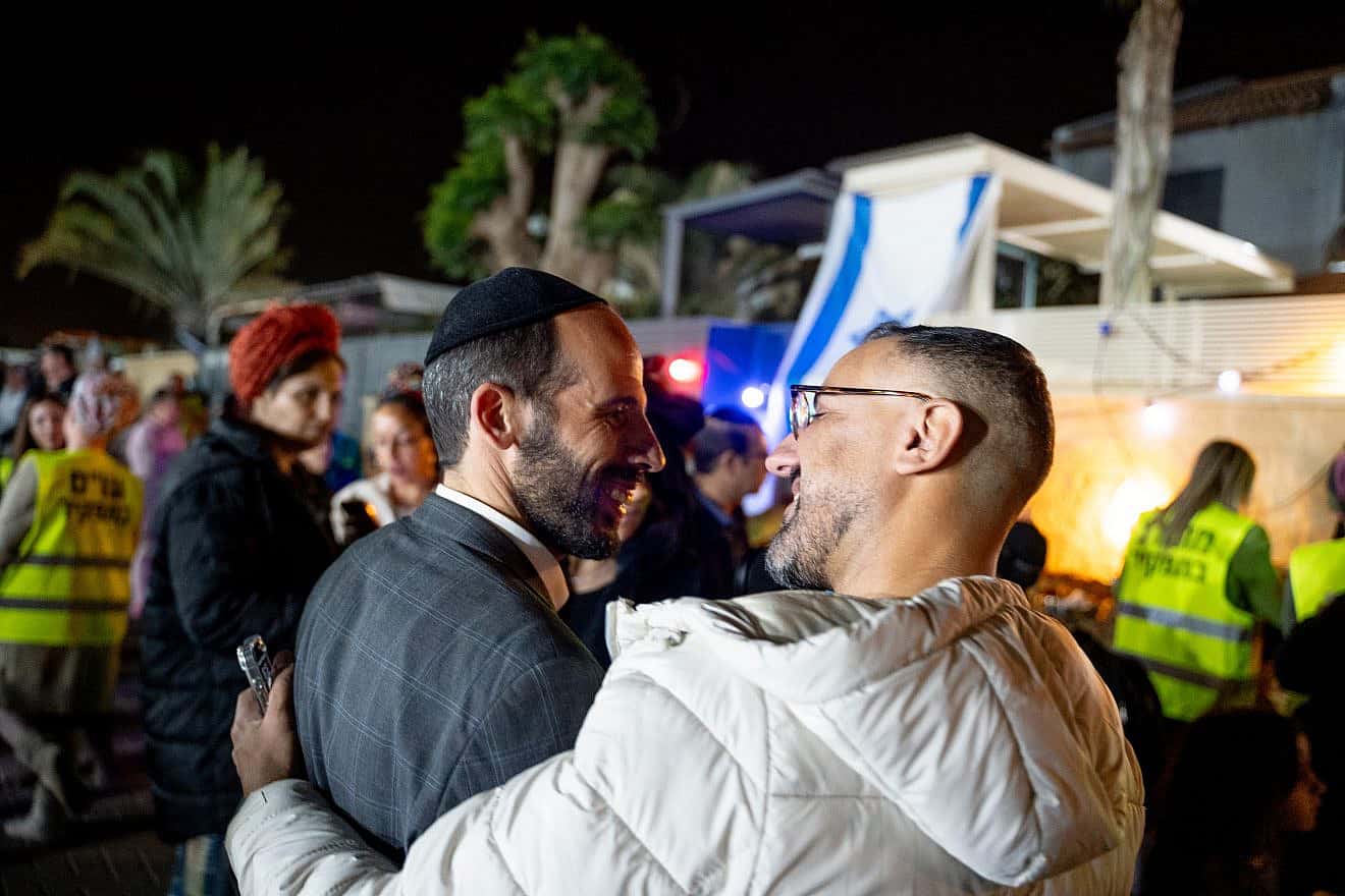 Hundreds of people in the post-Oct. 7 battered Israeli city of Ofakim attended a ceremony honoring community members who fought terrorists and local volunteers who are part of JDC’s new initiative building community resilience, healing and recovery in frontlines cities, Jan. 22, 2024. Photo by Hanani Horovitz.