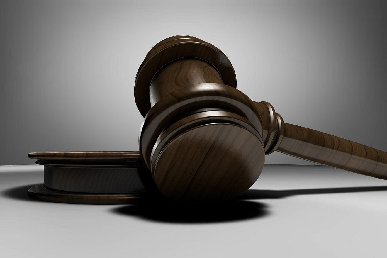 A gavel. Credit: Pixabay.