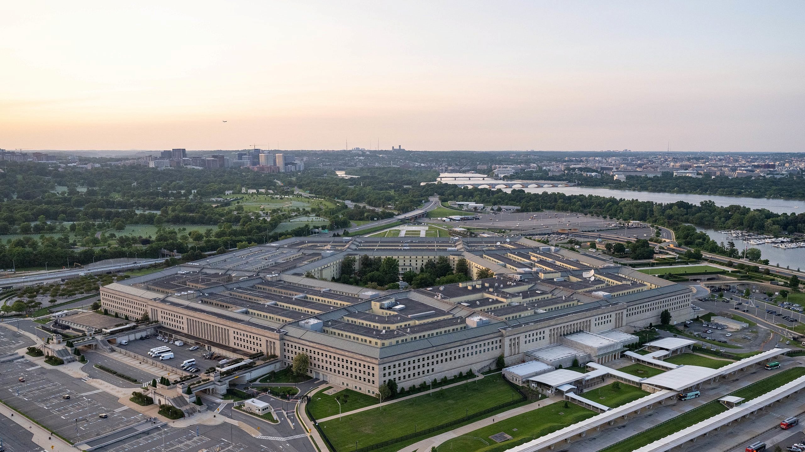 Pentagon U.S. Department of Defense
