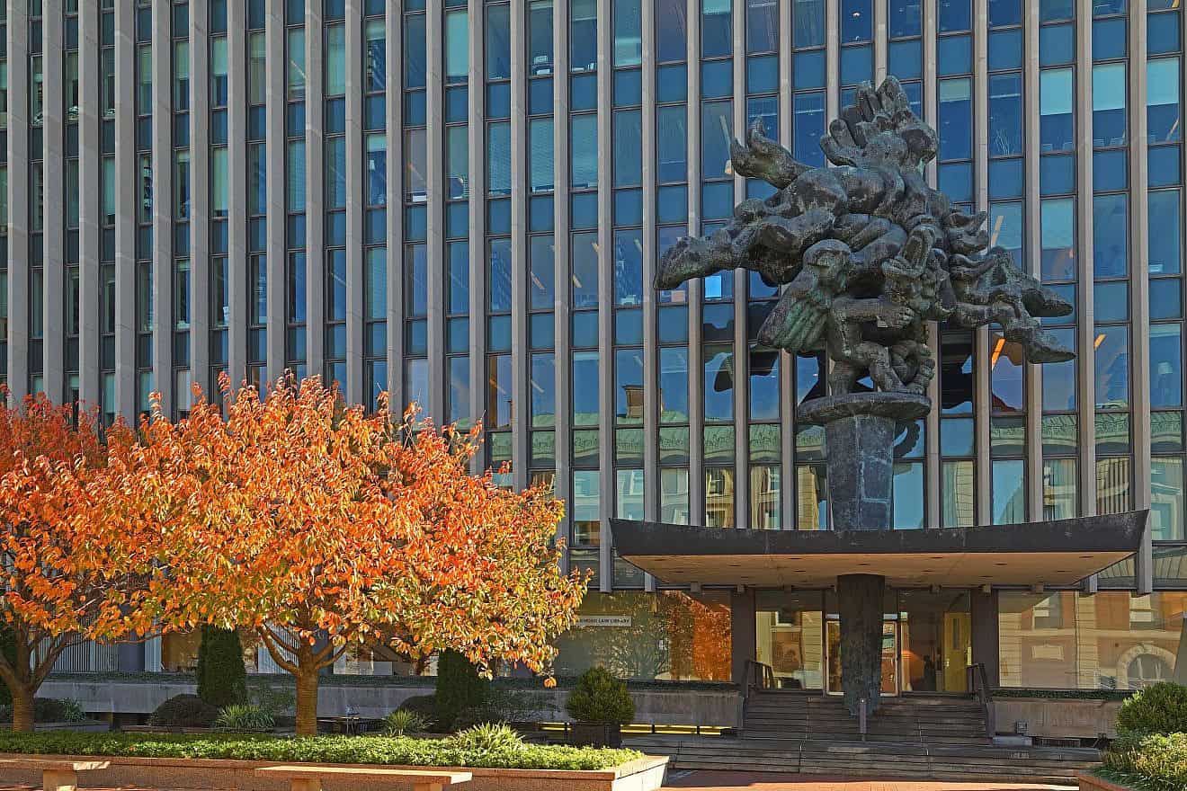 The Arthur W. Diamond Library at Columbia Law School in New York City , Nov. 11, 2021. Credit: Popova Valeriya/Shutterstock.