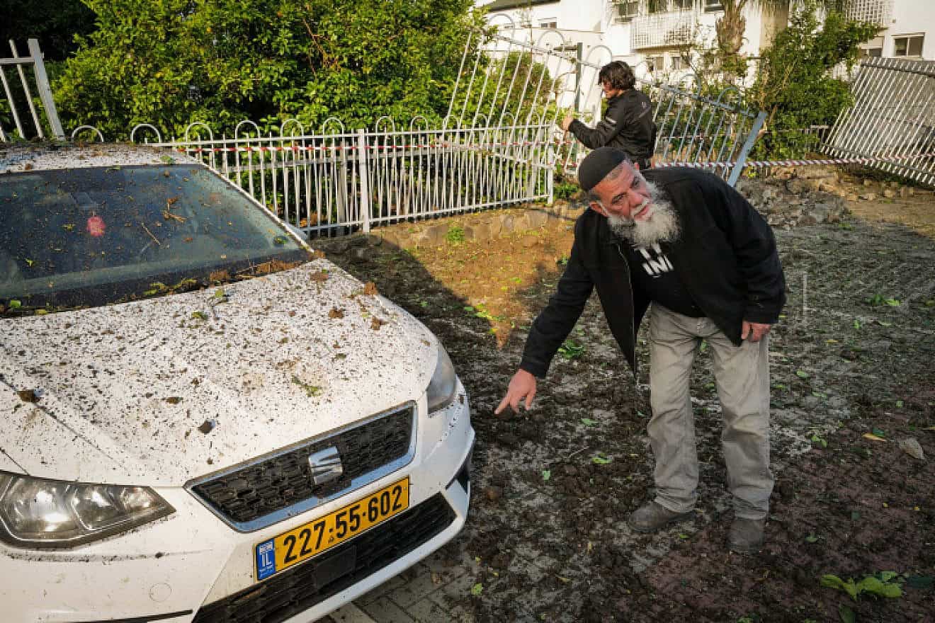 Israelis evaluate damage after the Iranian missile attack in Katzrin, the Golan Heights, April 14, 2024. Photo by Michael Giladi/Flash90.