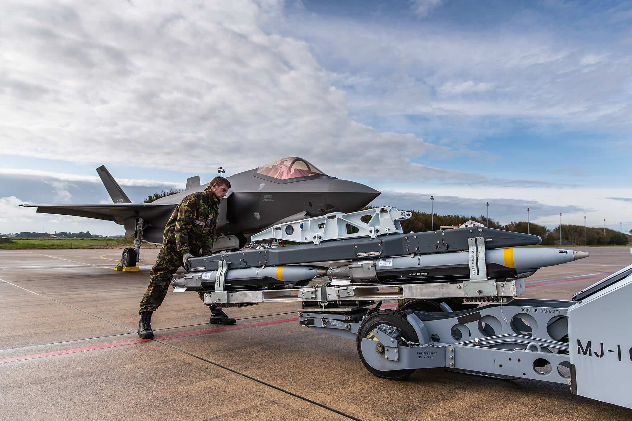 Precise US munitions, which reduce casualties, used in Rafah