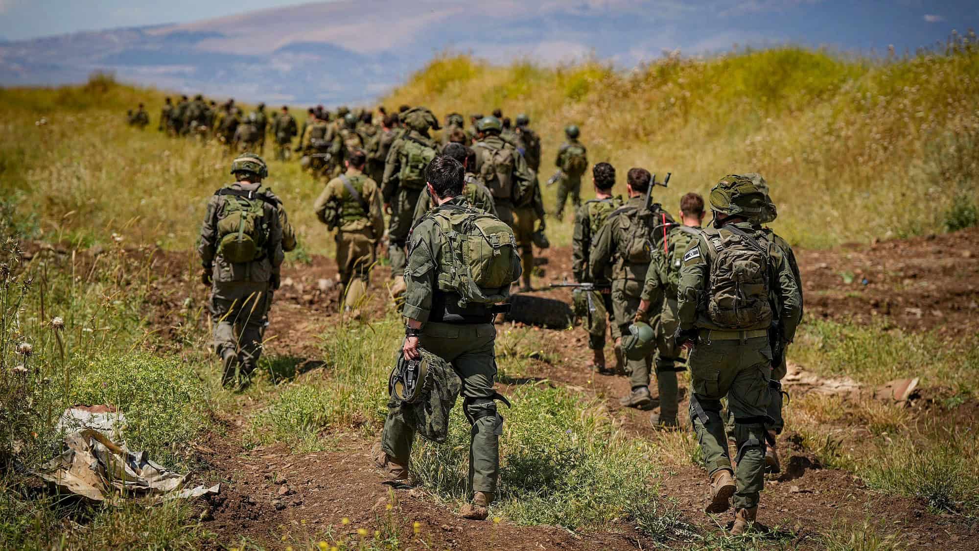 Israeli reserve soldiers drill in the Golan Heights in northern Israel on May 8, 2024. Photo by Ayal Margolin/Flash90.