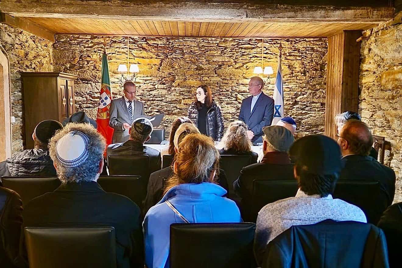 (From left) Luis Andrade, president of the International Observatory of Human Rights, with Gabriela Cantergi, B'nai B'rith International Portugal president, and the Bishop of Oporto, D. Manuel Linda. Credit: Courtesy of BBP/Dadon.