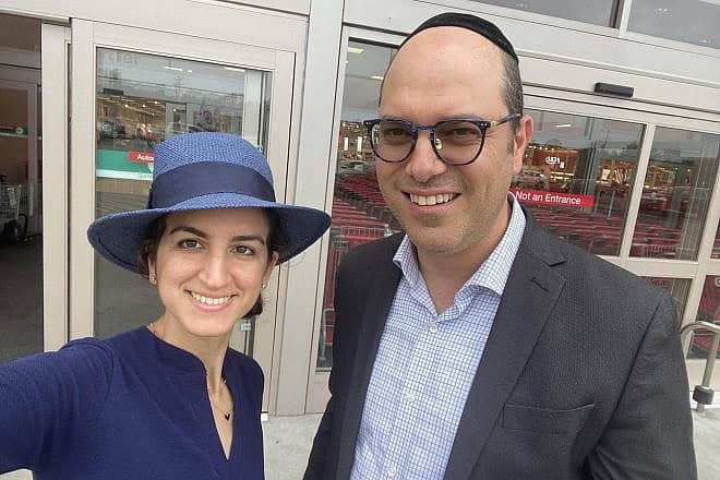 Rabbi Saul Strosberg and Rabba Daniella Pressner in front of Congregation Sherith Israel in Nashville, Tenn. Credit: Courtesy.
