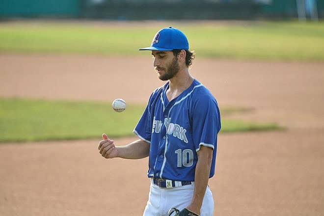 Assaf Lowengart, an Israeli professional baseball outfielder for the New York Boulders of the Frontier League. Photo by Perry Bindelglass.