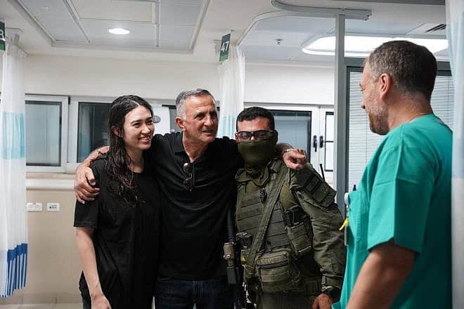 Rescued Israeli hostage Noa Argamani with her father, Yaakov, an Israeli soldier and a doctor at Sheba Medical Center in Ramat Gan, June 8, 2024. Credit: GPO.