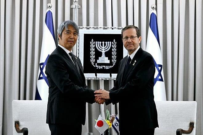President Isaac Herzog receives the diplomatic credentials of Japanese Ambassador to Israel Arai Yusuke, July 11, 2024. Photo by Haim Zach/GPO.