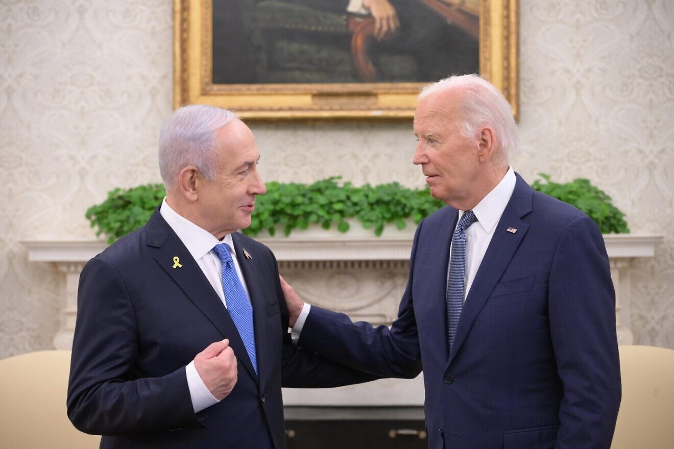 Prime Minister Benjamin Netanyahu meets with President Joe Biden at the White House on July 25, 2024. Photo by Amos Ben-Gershom/GPO.