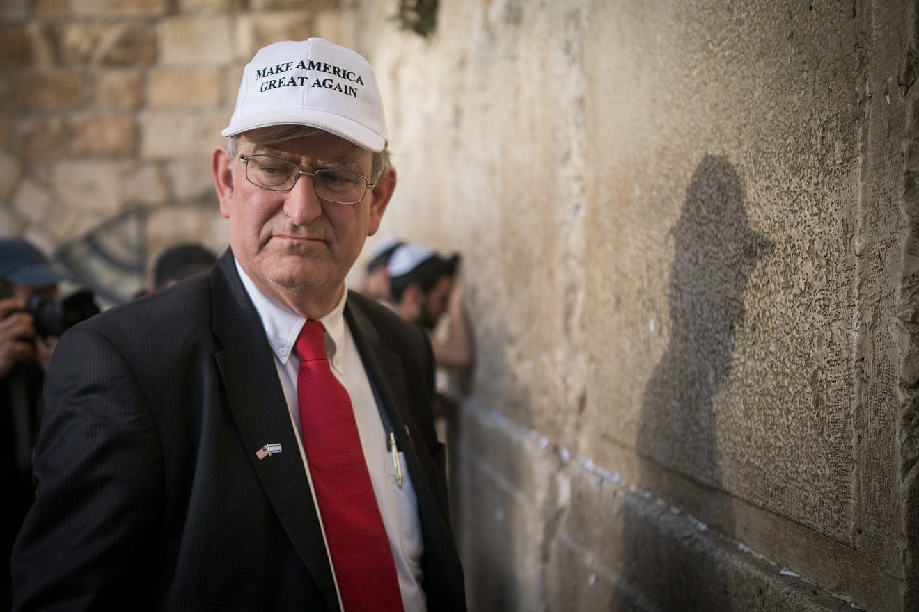 Marc Zell, the head of Republicans Overseas Israel branch, prays at the Western Wall in Jerusalem on Nov. 9, 2016, a day after U.S. Republican presidential candidate Donald Trump won the 2016 U.S. election. Photo by Yonatan Sindel/Flash90.