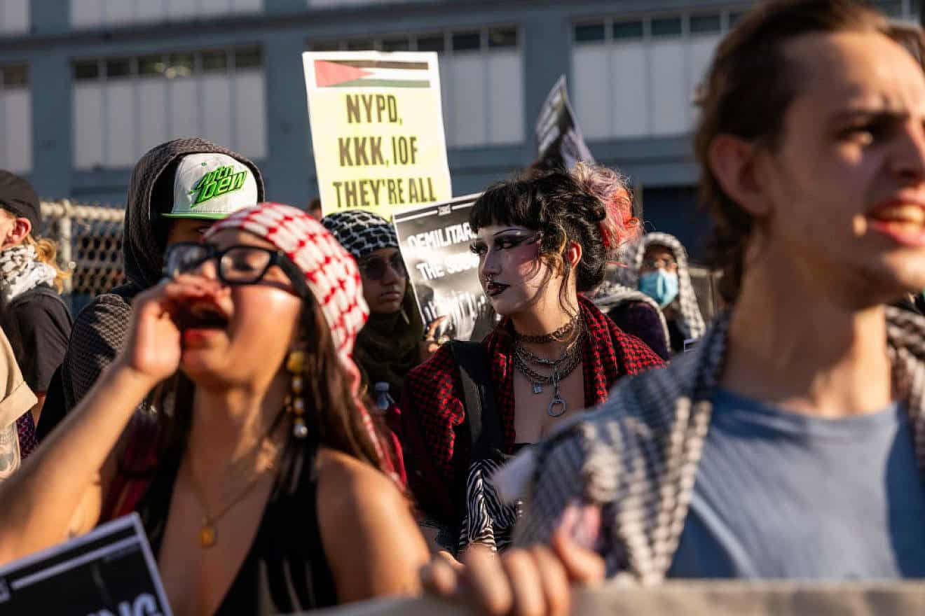 Anti-Israel and anti-police demonstrators gather outside a police gala at the Intrepid Museum in New York City on June 6, 2024. Credit: Spencer Platt/Getty Images.