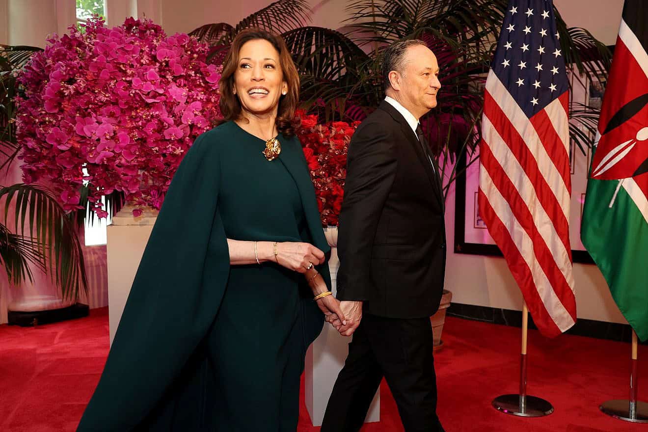 U.S. Vice President Kamala Harris and second gentleman Doug Emhoff arrive for a State Dinner at the White House for Kenyan President William Ruto and his wife, Rachel Ruto, the first such by a leader from an African country since 2008. Photo by Tasos Katopodis/Getty Images.