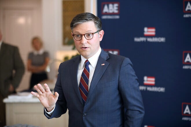 Speaker of the House Mike Johnson (R-La.) speaking with attendees at a fundraiser for U.S. congressional candidate Abraham Hamadeh in Paradise Valley, Ariz., on Aug. 22, 2024. Credit: Gage Skidmore/Creative Commons.