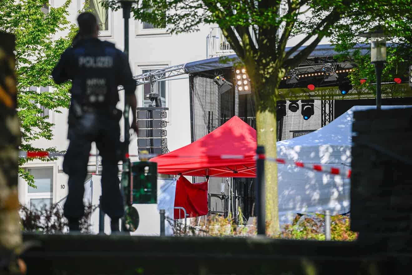 Police investigators at the site of the deadly stabbings that left three dead and eight injured in Solingen, Germany, on Aug. 24, 2024. Photo by Sascha Schuermann/Getty Images.