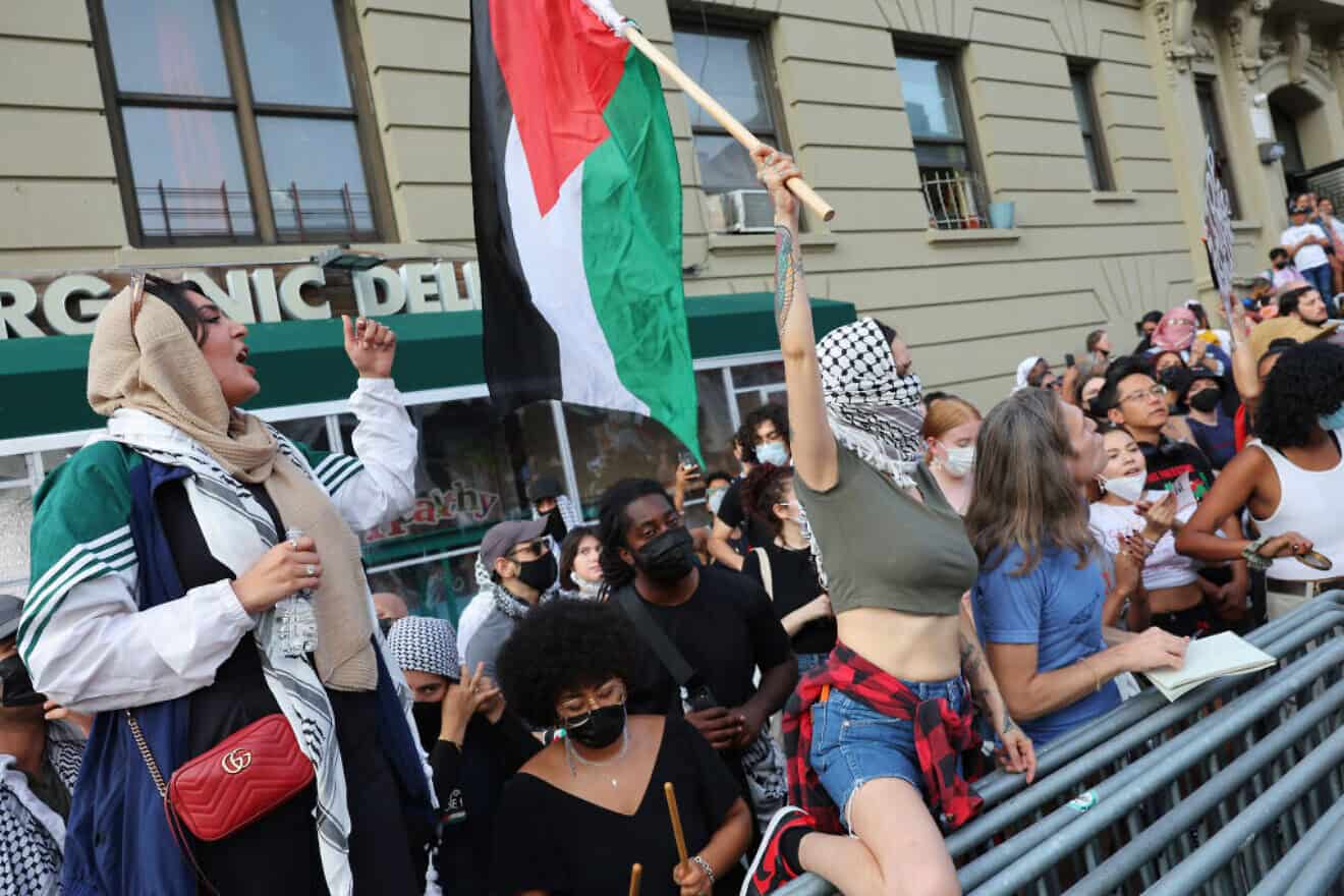 People gather to protest against a campaign event for Democratic presidential candidate Vice President Kamala Harris in Manhattan on Aug. 14, 2024. Photo by Michael M. Santiago/Getty Images.