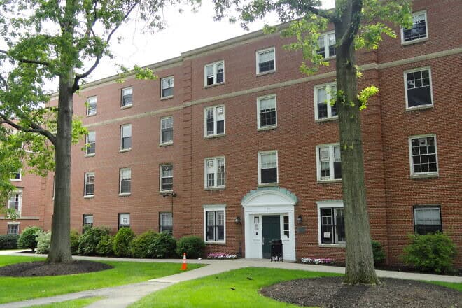 Morse Hall on the residential campus of Simmons University in Boston. Credit: Wikimedia Commons.
