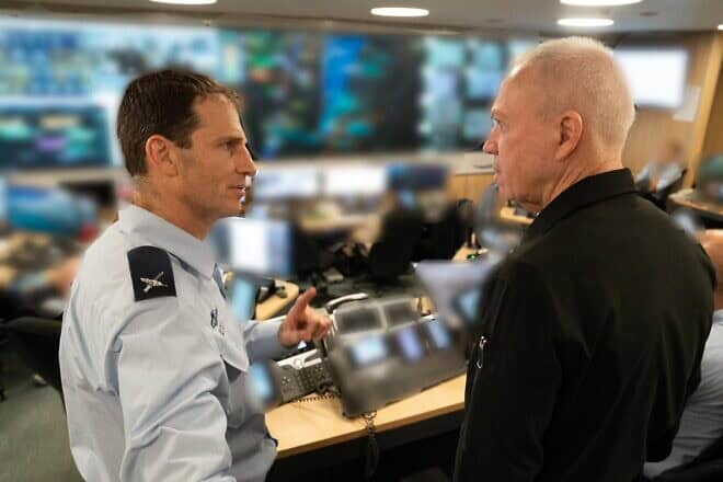 Israel Defense Minister Yoav Gallant meets Israeli Air Force commander Maj. Gen. Tomer Bar at an IAF command-and-control center, Sept. 22, 2024. Photo by Ariel Hermoni/Defense Ministry.