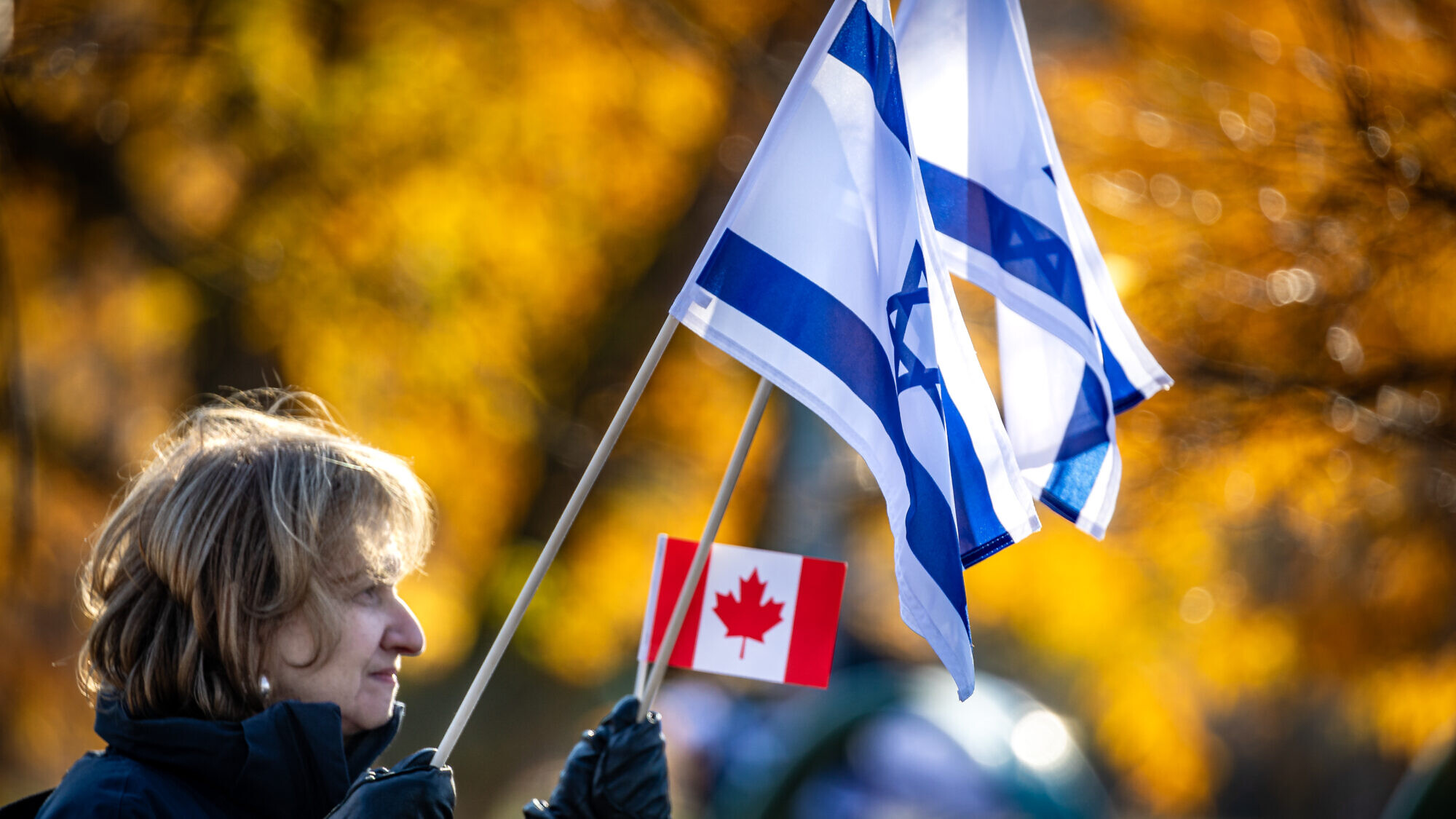 Hundreds of Canadians in Toronto attend a rally calling for the release of those held kidnapped by Hamas terrorists in the Gaza Strip, on Nov. 12, 2023. Photo by Doron Horowitz/Flash90.