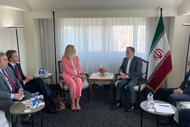 Sigrid Kaag, the U.N. humanitarian and reconstruction coordinator for the Gaza Strip, meets with Iranian Foreign Minister Abbas Araghchi in New York, Sept. 21, 2024. Credit: IRNA.