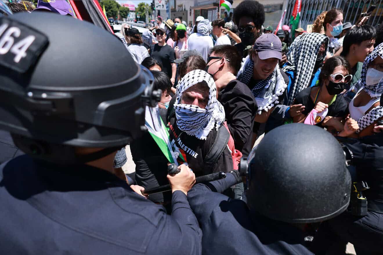 Los Angeles Police Department officers clash with anti-Israel protesters outside the Adas Torah Orthodox Jewish synagogue in Los Angeles, June 23, 2024. Photo by David Swanson/AFP via Getty Images.