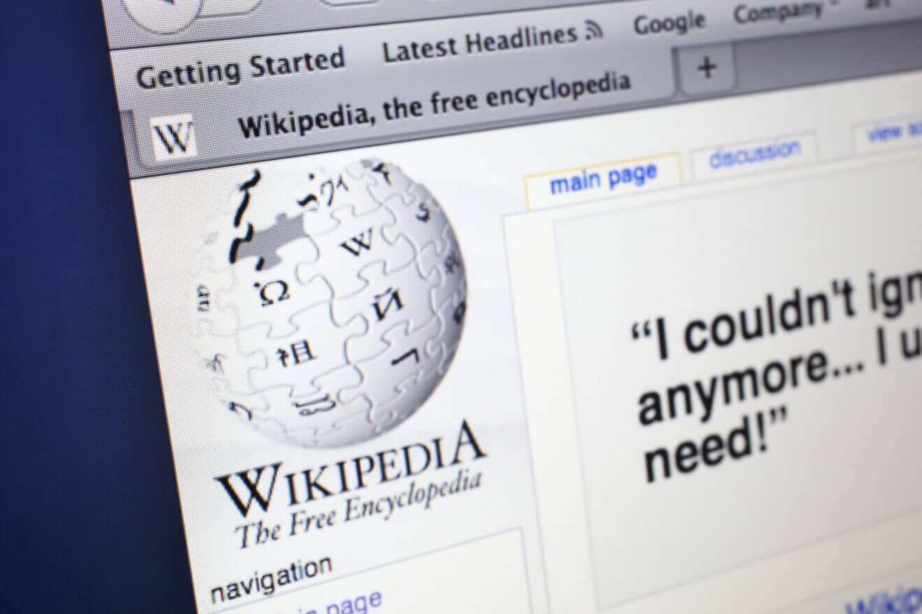 A computer screen showing the website for free online encyclopedia Wikipedia. Photo by In Pictures Ltd./Corbis via Getty Images.