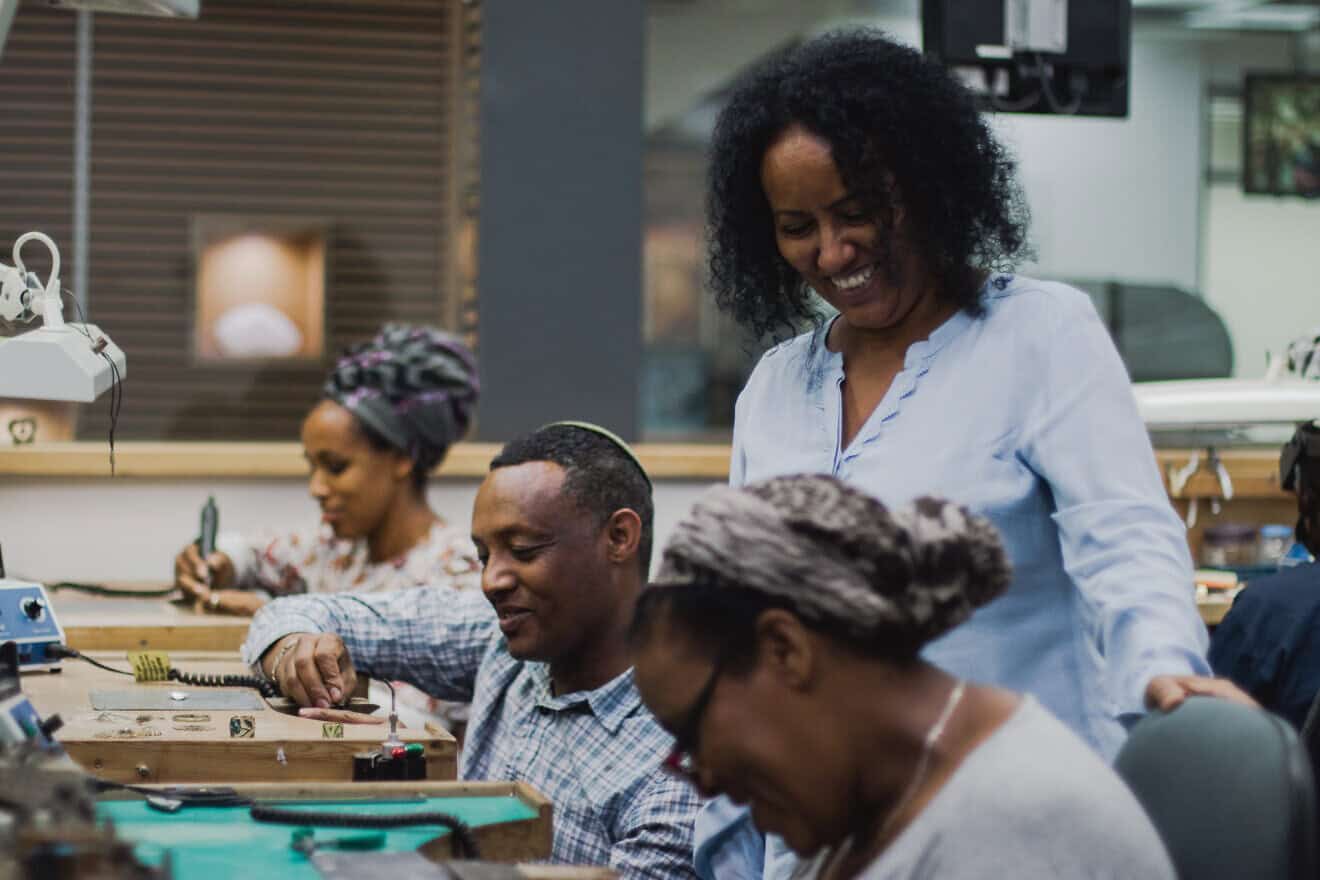 New Ethiopian Israelis learn the jewelry trade at Megemeria. Credit: Courtesy.