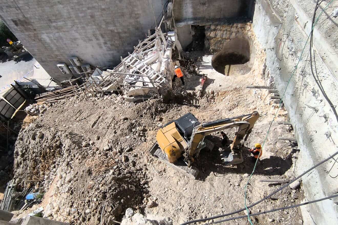 Construction in Jerusalem for the Western Wall plaza is ongoing to put in two elevators for visitors to plaza in the Old City of Jerusalem. Credit: Company for the Development and Renovation of the Jewish Quarter.
