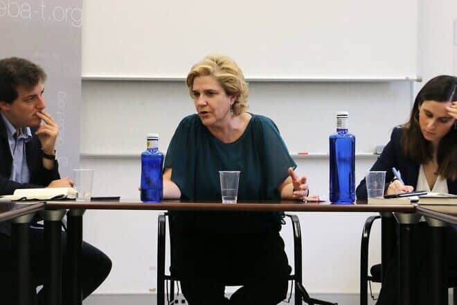 Pilar Rahola speaks at an event in Barcelona in 2016. Credit: Courtesy of Debat-t.