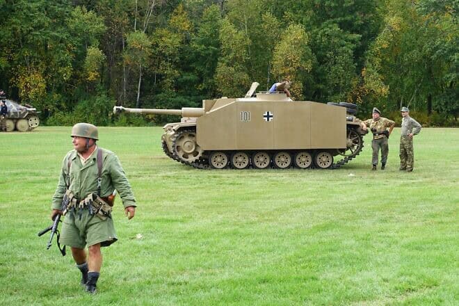 Sturmgeschütz III assault gun at a re-enactment of the Battle for the Airfield World War II Re-Enactment at the American Heritage Museum in Hudson, Mass. Credit: Daderot via Wikimedia Commons.
