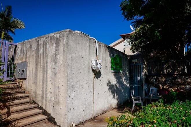 The entrance to a bomb shelter in the northern Israeli city of Karmiel, Aug. 11, 2023. Photo by Chaim Goldberg/Flash90.