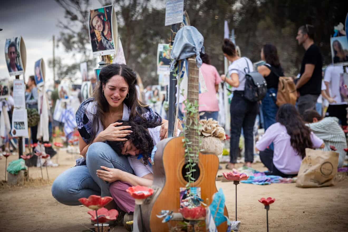 Friends and family of the victims of the Nova music festival massacre gather at the site in southern Israel one year after the attack, Oct. 7, 2024. Photo by Yonatan Sindel/Flash90.