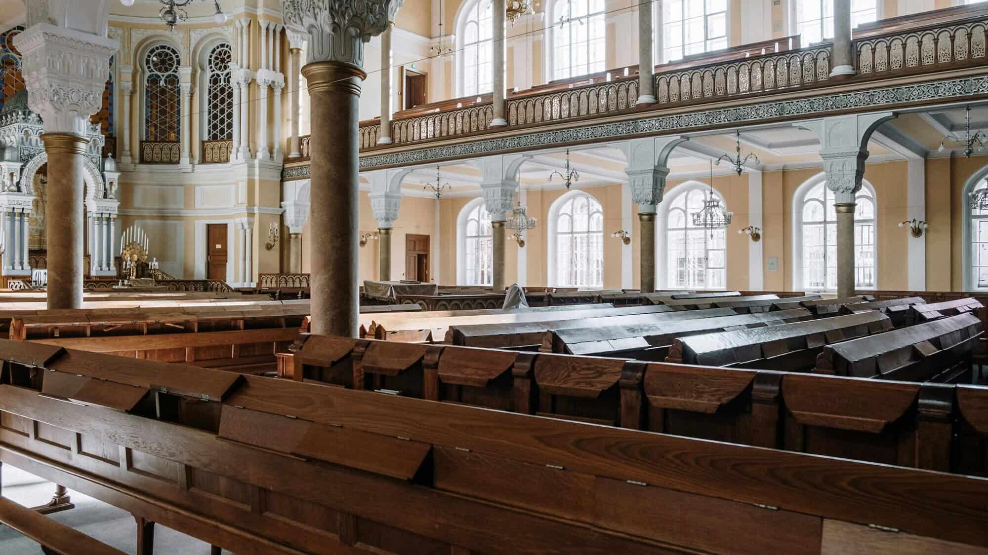 Interior of a synagogue. Credit: Cottonbro Studio/Pexels.