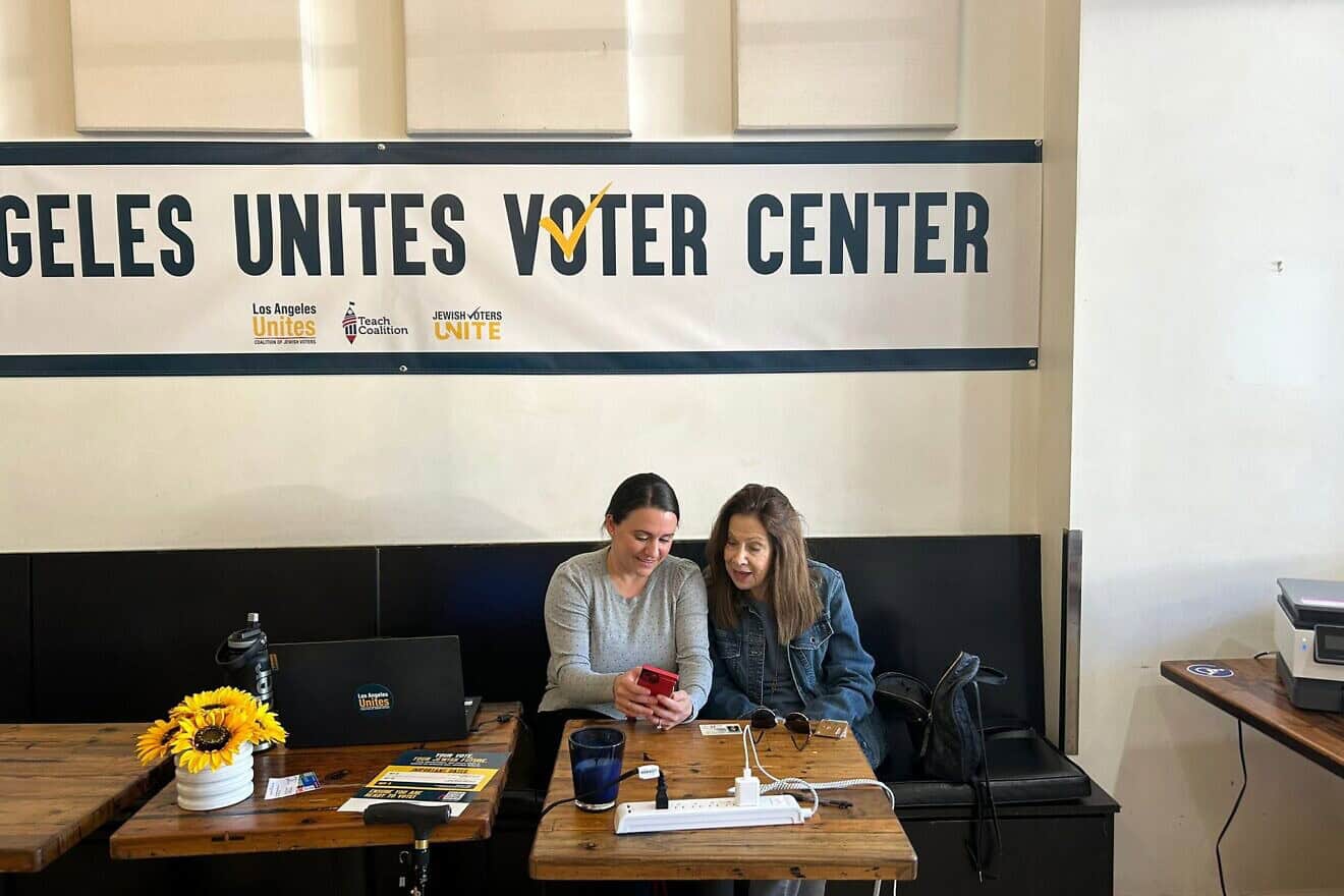 Teach Coalition’s voter outreach center in Los Angeles. Credit: Courtesy.