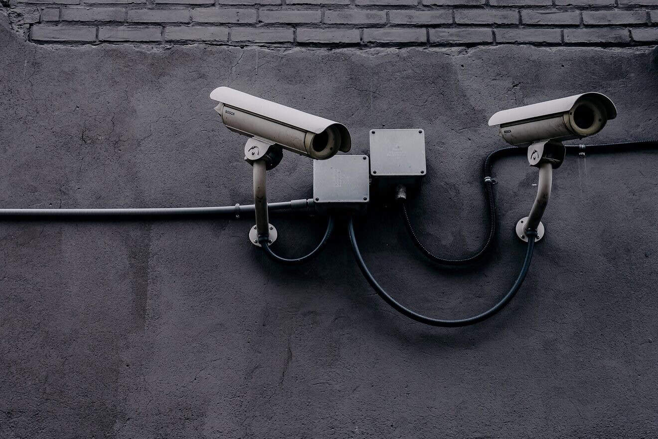 Surveillance camera. Credit: Pixabay.
