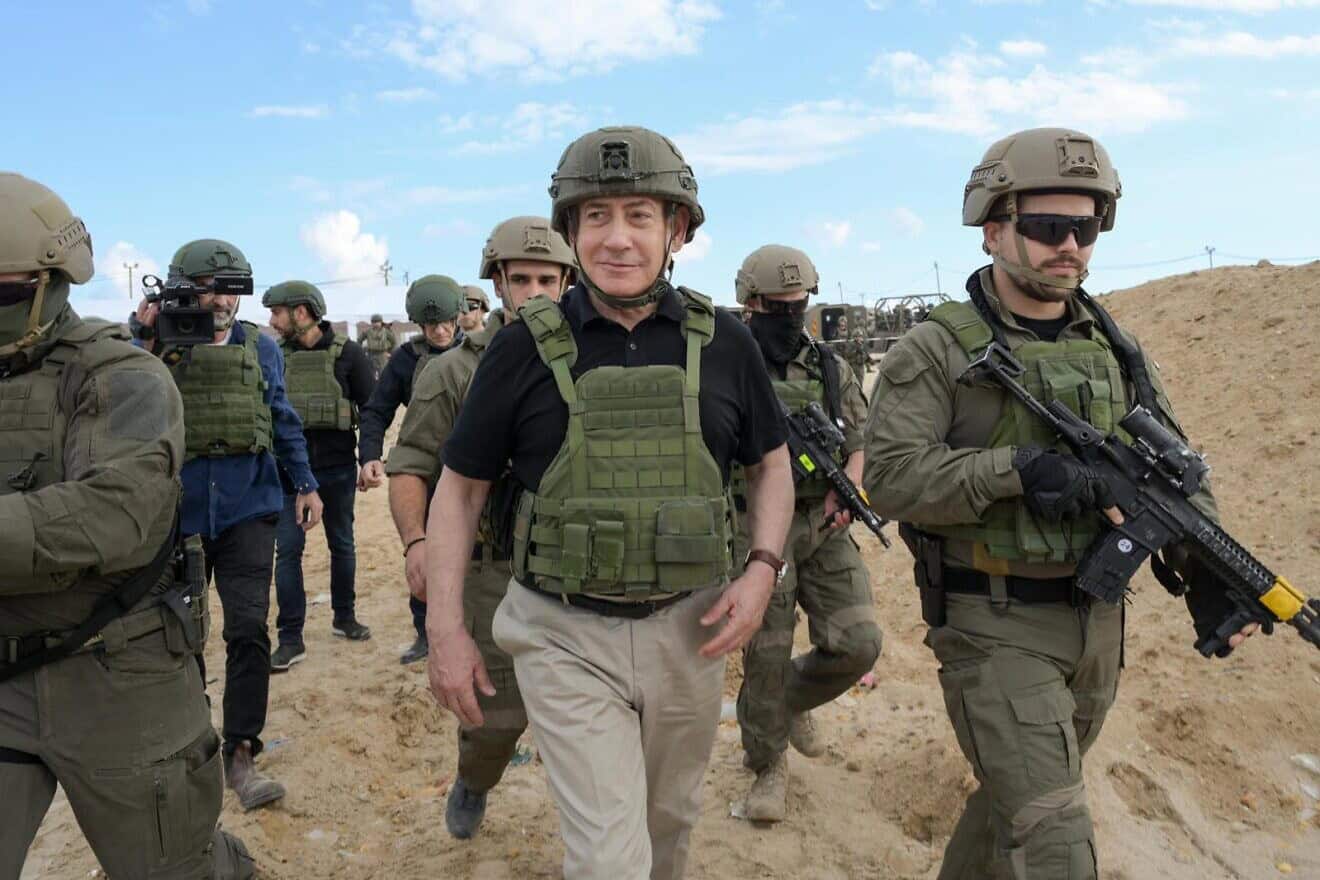Israeli Prime Minister Benjamin Netanyahu during a visit to Gaza's Netzarim Corridor, which divides the northern Strip from its south, on Nov. 19, 2024. Photo by Maayan Toaf/GPO.