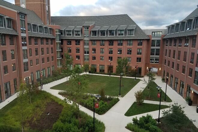 The Honors College at Rutgers University in New Brunswick, N.J., constructed in 2015. Credit: Jass/Flickr via Wikimedia Commons.