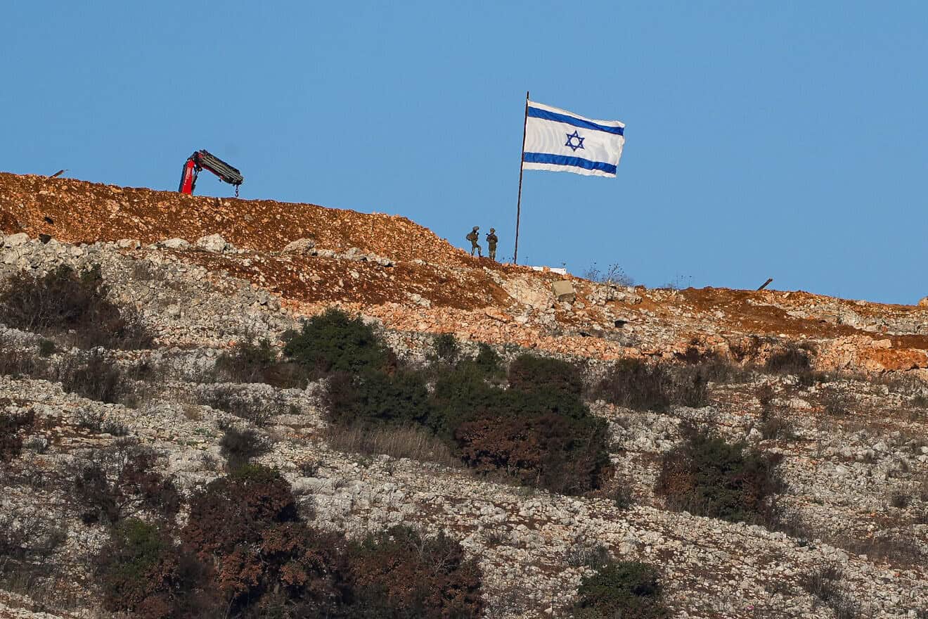 Soldiers in the Israel Defense Forces working on the Israeli border with Lebanon on Dec. 1, 2024. Photo by Ayal Margolin/Flash90.