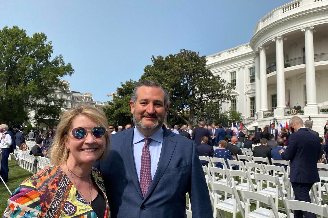 Victoria Coates poses with Sen. Ted Cruz (R-Texas), her former boss, at the signing of the Abraham Accords at the White House. Photo by Sen. Mike Lee (R-Utah), courtesy of Victoria Coates.