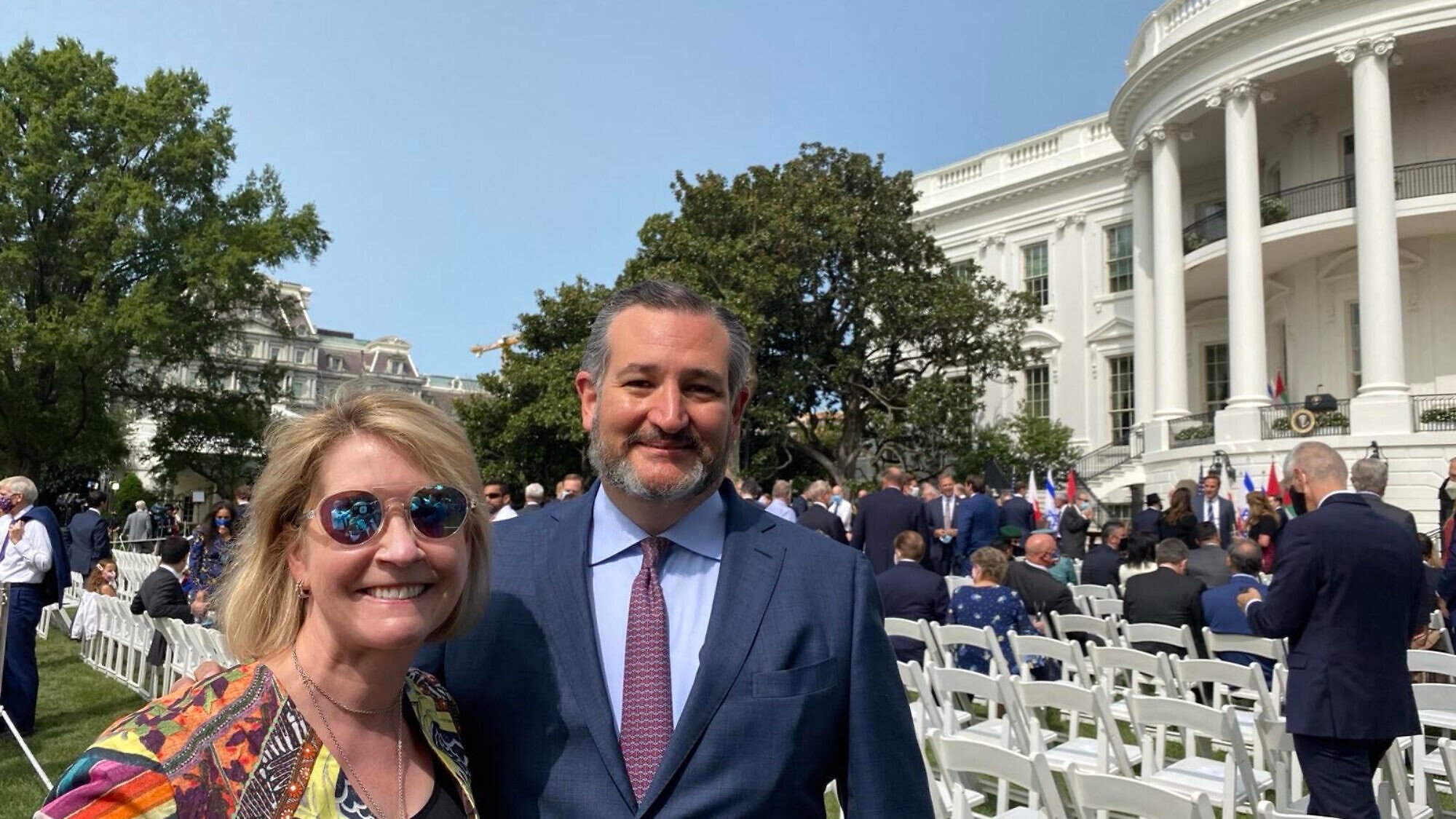 Victoria Coates poses with Sen. Ted Cruz (R-Texas), her former boss, at the signing of the Abraham Accords at the White House. Photo by Sen. Mike Lee (R-Utah), courtesy of Victoria Coates.