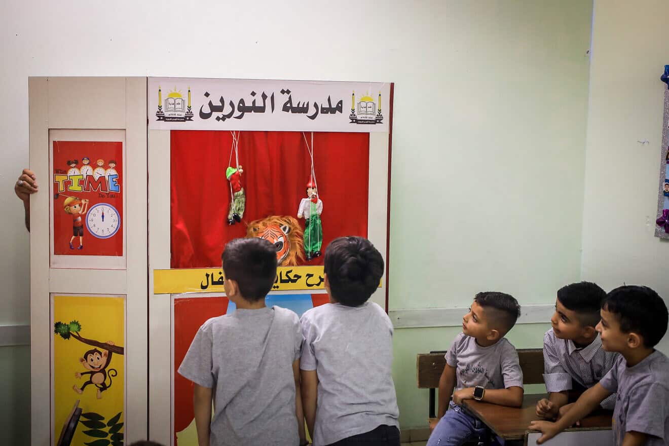 Arab pupils on the first day of classes at the Noreen School in Jerusalem's Beit Hanina neighborhood on Sept. 1, 2022. Photo by Jamal Awad/Flash90.
