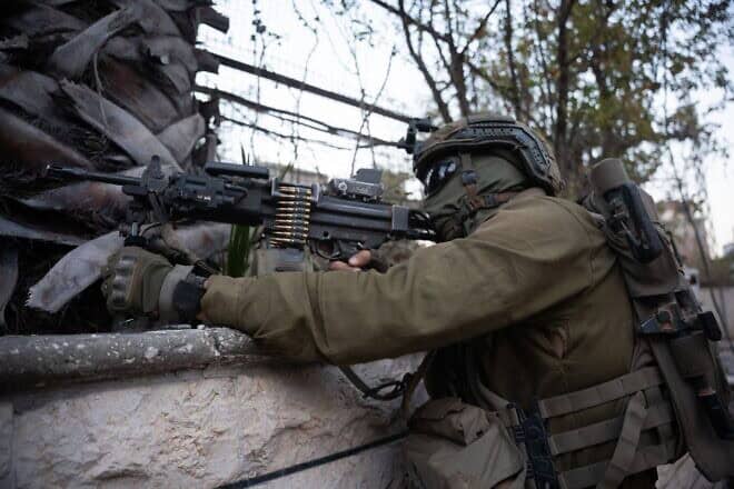 A soldier from the IDF's 91st Division operating in Southern Lebanon. Credit: IDF.