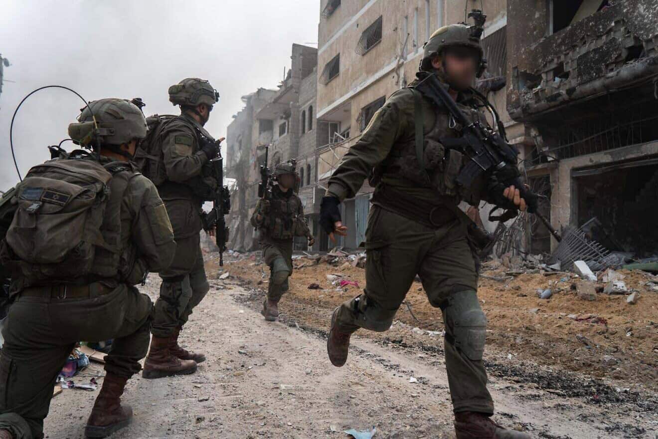 Soldiers from the IDF's 162nd "Steel" Division battle terrorist squads in Gaza City's Zeitoun quarter, Feb. 2024. Credit: IDF.