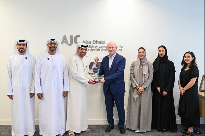 Marc Sievers, a former U.S. diplomat and director at American Jewish Committee in Abu Dhabi, with Mohammed Abdulla Al Ali, CEO of the think tank Trends Research and Advisory, in Abu Dhabi, United Arab Emirates. Credit: AJC.