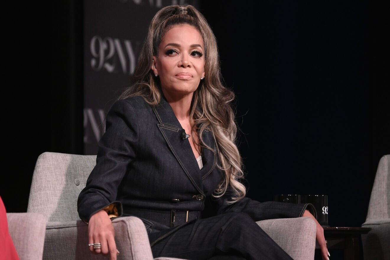 Insult to every Jewish person': Sunny Hostin, of 'The View,' compares Jan.  6 to the Holocaust - JNS.org