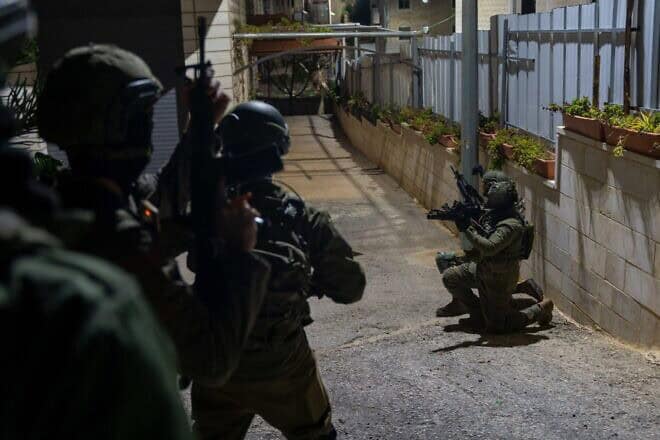 Israeli security forces during counter-terrorism operations in Samaria, on Jan. 5, 2024. Credit: Israel Defense Forces.