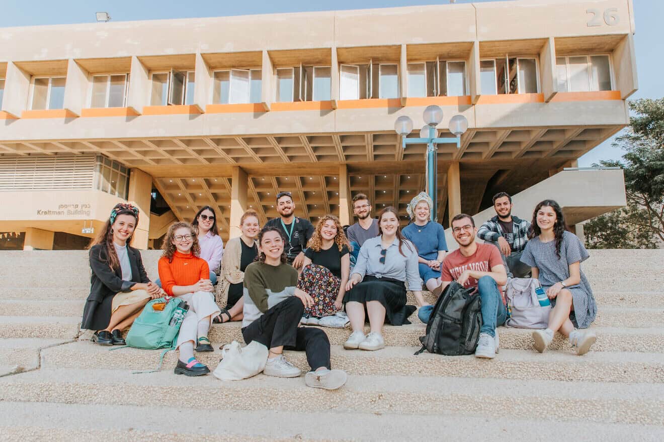 JLIC students at Ben-Gurion University of the Negev. Credit: Courtesy of the Jewish Learning Initiative on Campus.