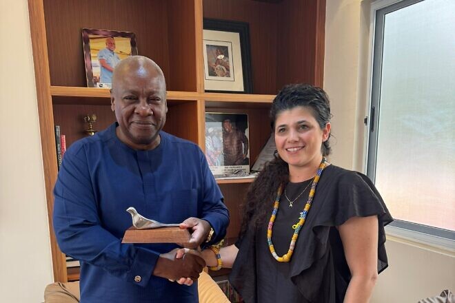 Ghanaian President John Mahama hosts Israeli Deputy Foreign Minister Sharren Haskel in Accra, Jan. 8, 2025. Credit: Courtesy.