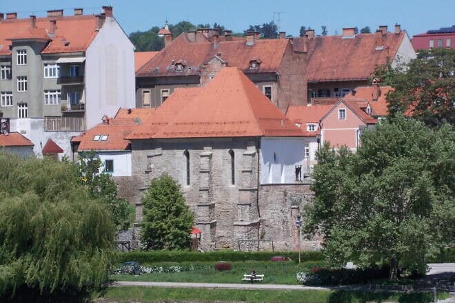 The Maribor Synagogue in Slovenia, now the Center of Jewish Cultural Heritage Synagogue Maribor, in 2013. Credit: Janezdrilc via Wikimedia Commons.