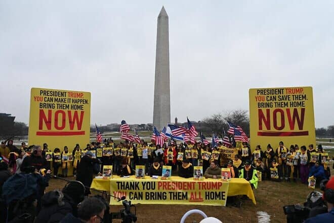 A Hostages and Missing Families Forum gathering in Washington, D.C., on Jan. 19, 2025. Photo by Liri Agami.