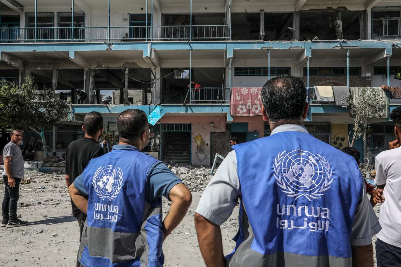 Palestinians at an UNRWA school in the Nuseirat camp in the central Gaza Strip after an Israeli airstrike targeted terrorists, on June 6, 2024. Photo by Abed Rahim Khatib/Flash90.